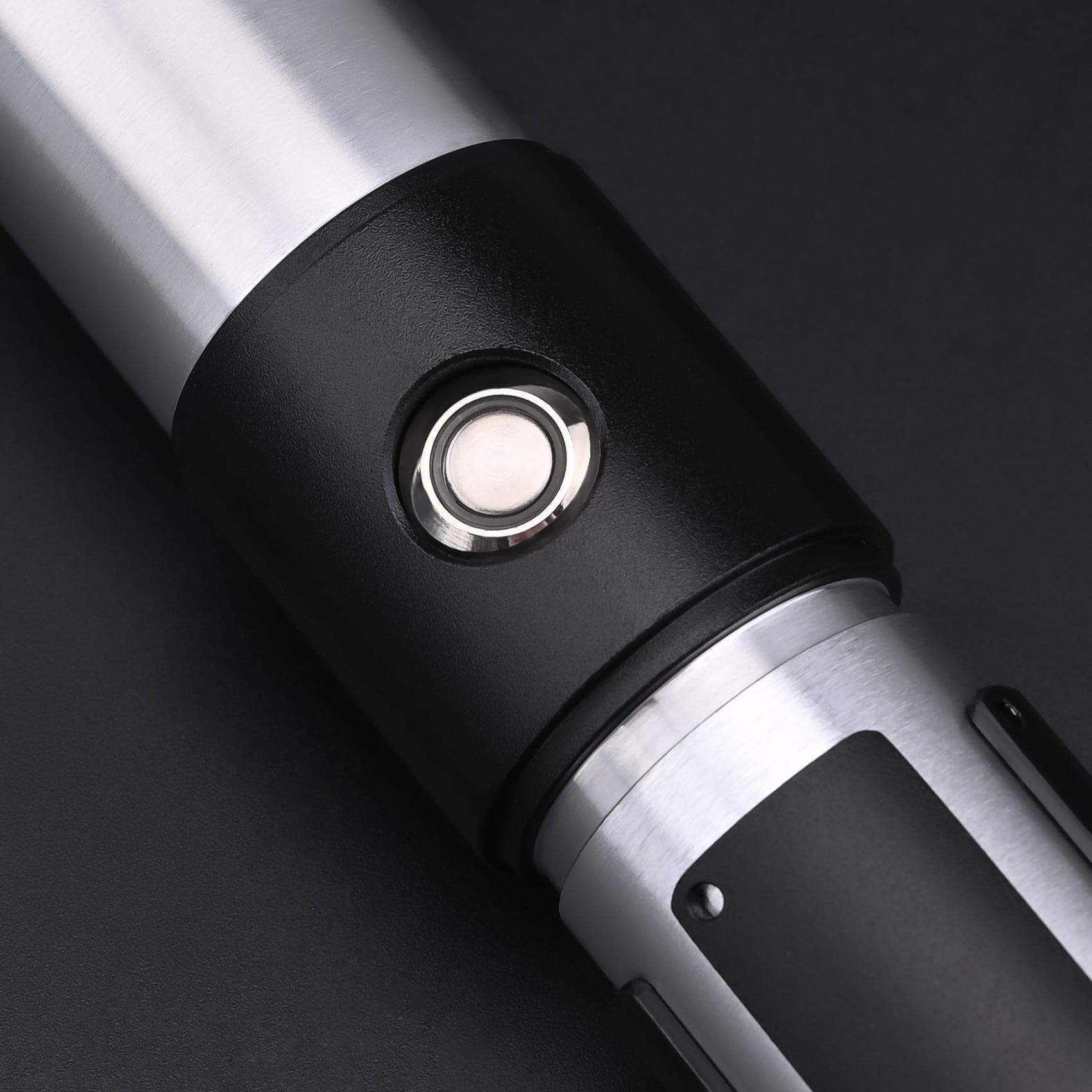 Yoda SE Lightsaber Hilt Details