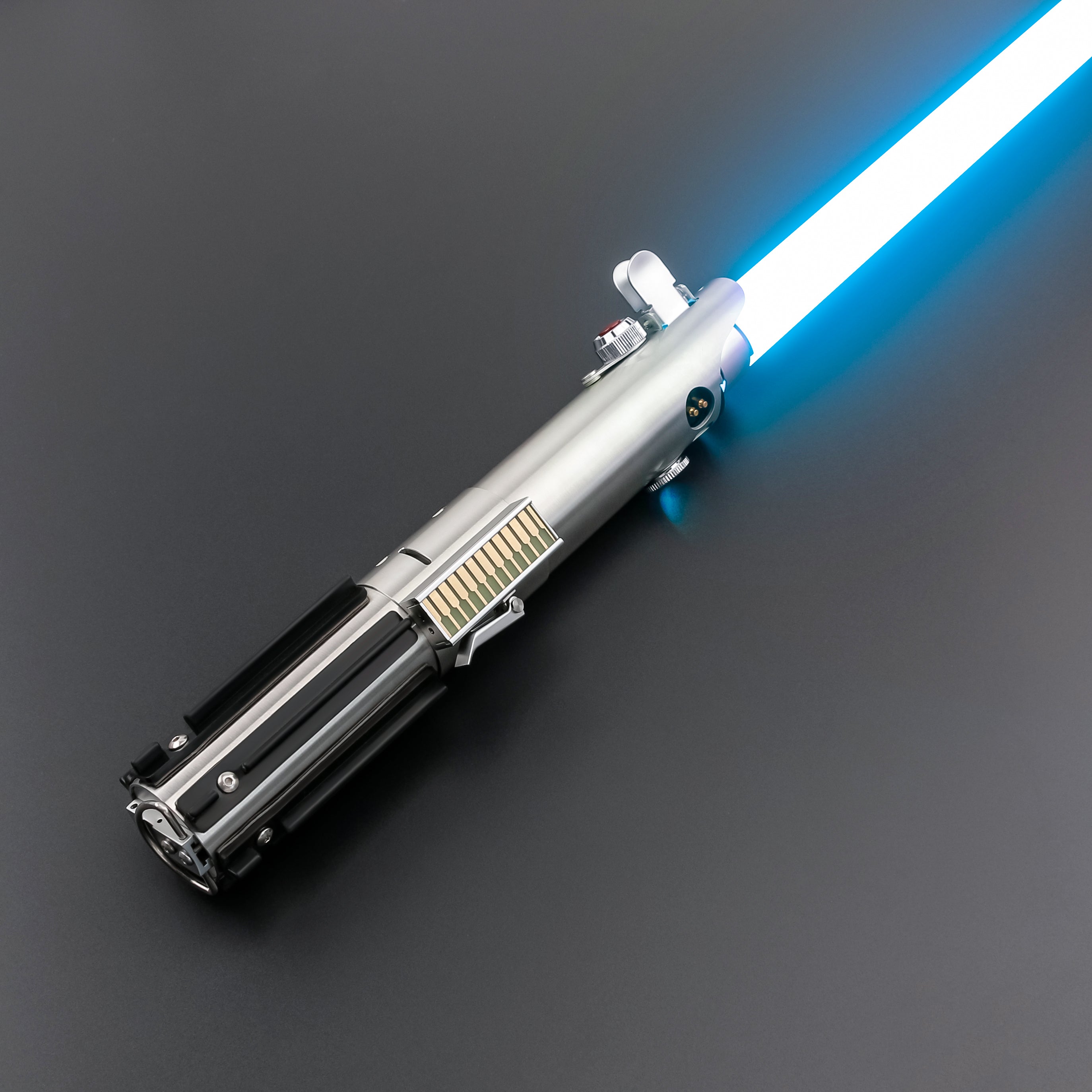 lsw EP7 lightbsaer blue