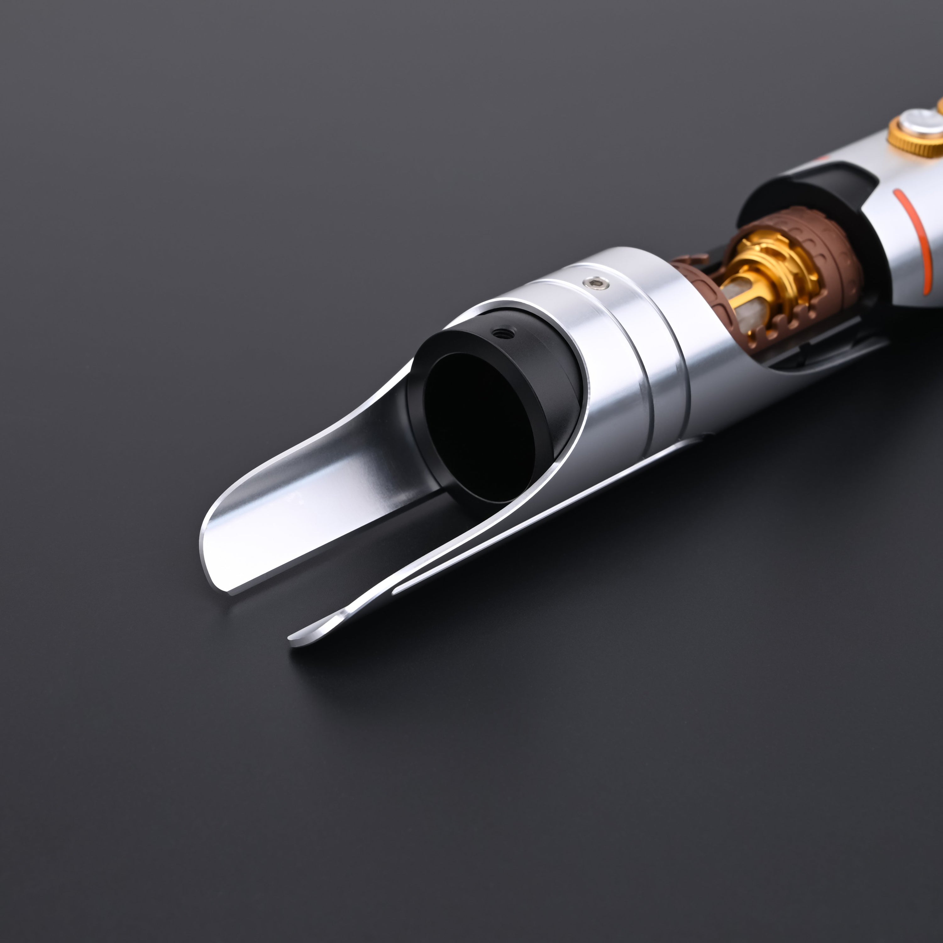 Dawn Heart Crystal lightsaber hilt deatails