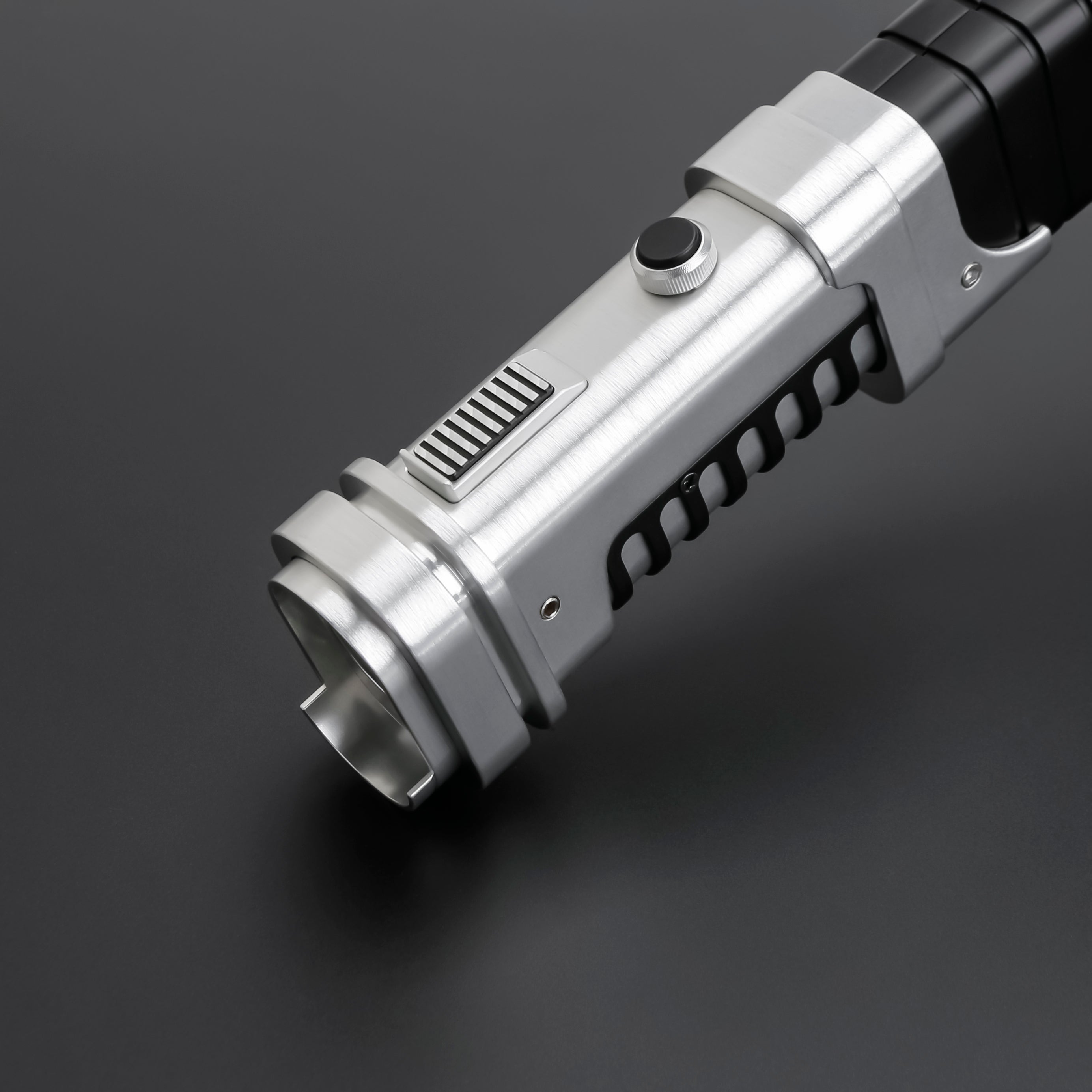 Fugitive Ventress saber details