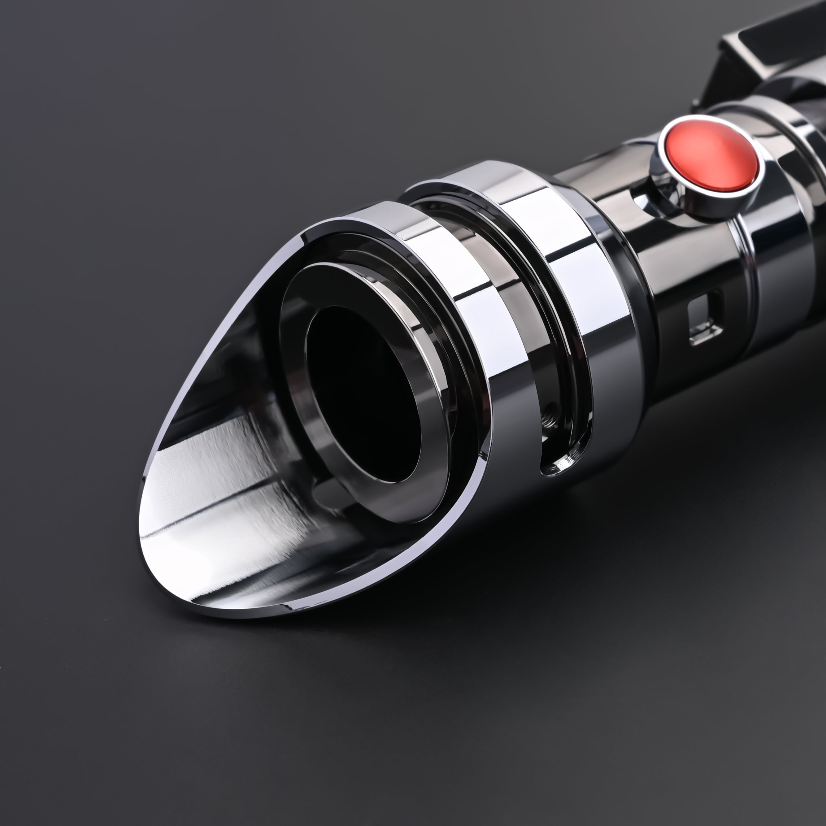 New version of Starkiller V2 Lightsaber details