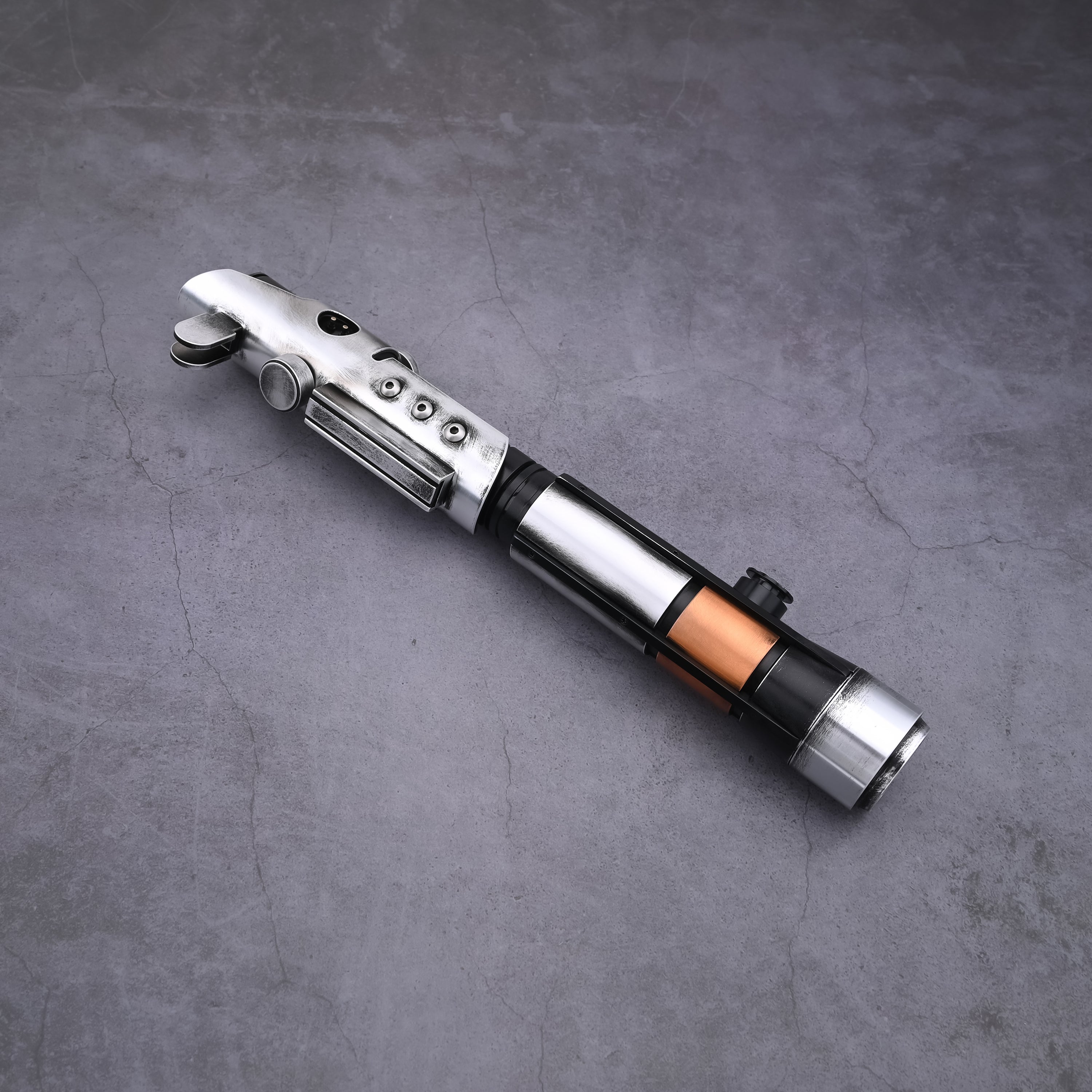 SK1 Weathered Lightsaber