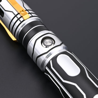 Skyrim Saber Details