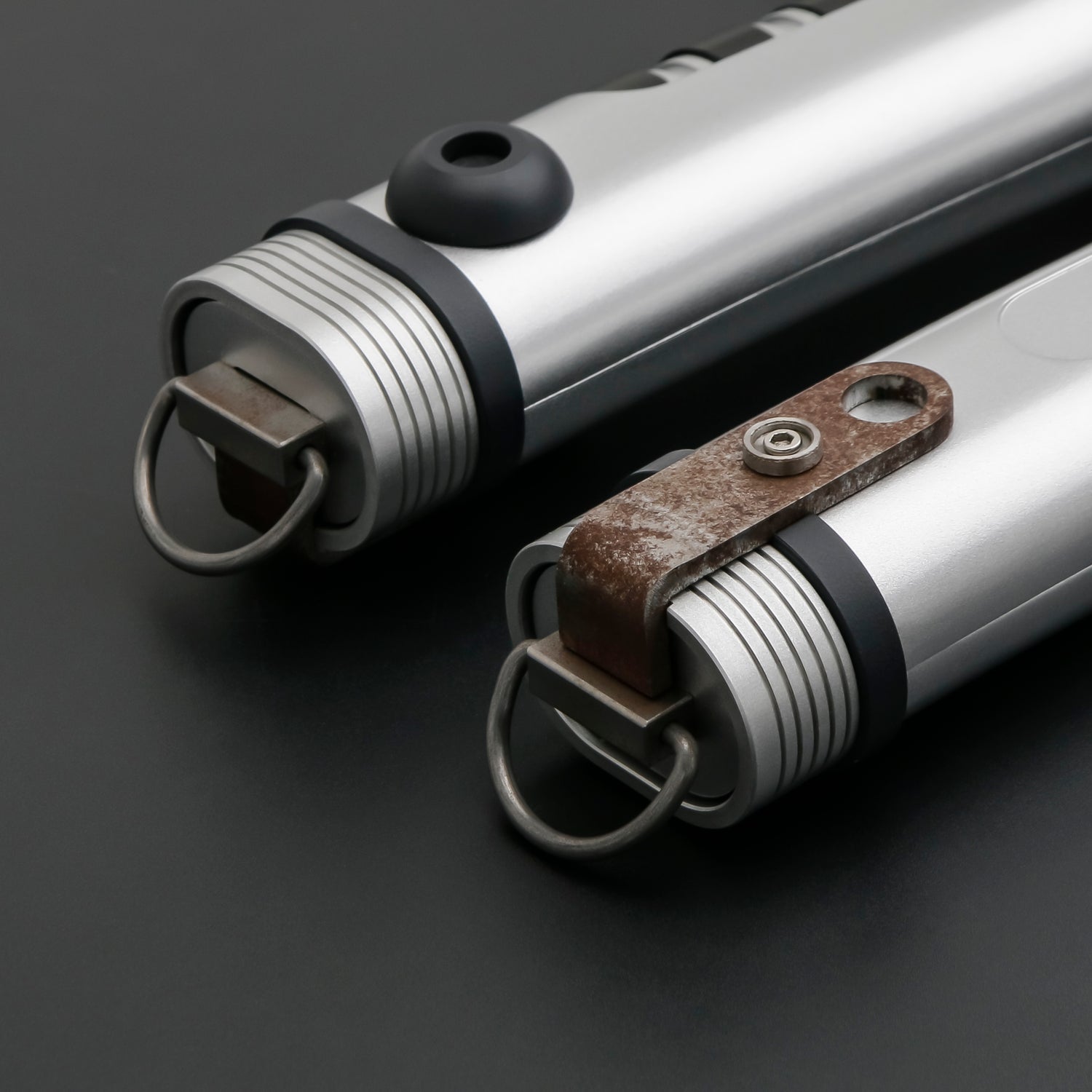 Ahsoka Tano dual lightsaber saddle cap