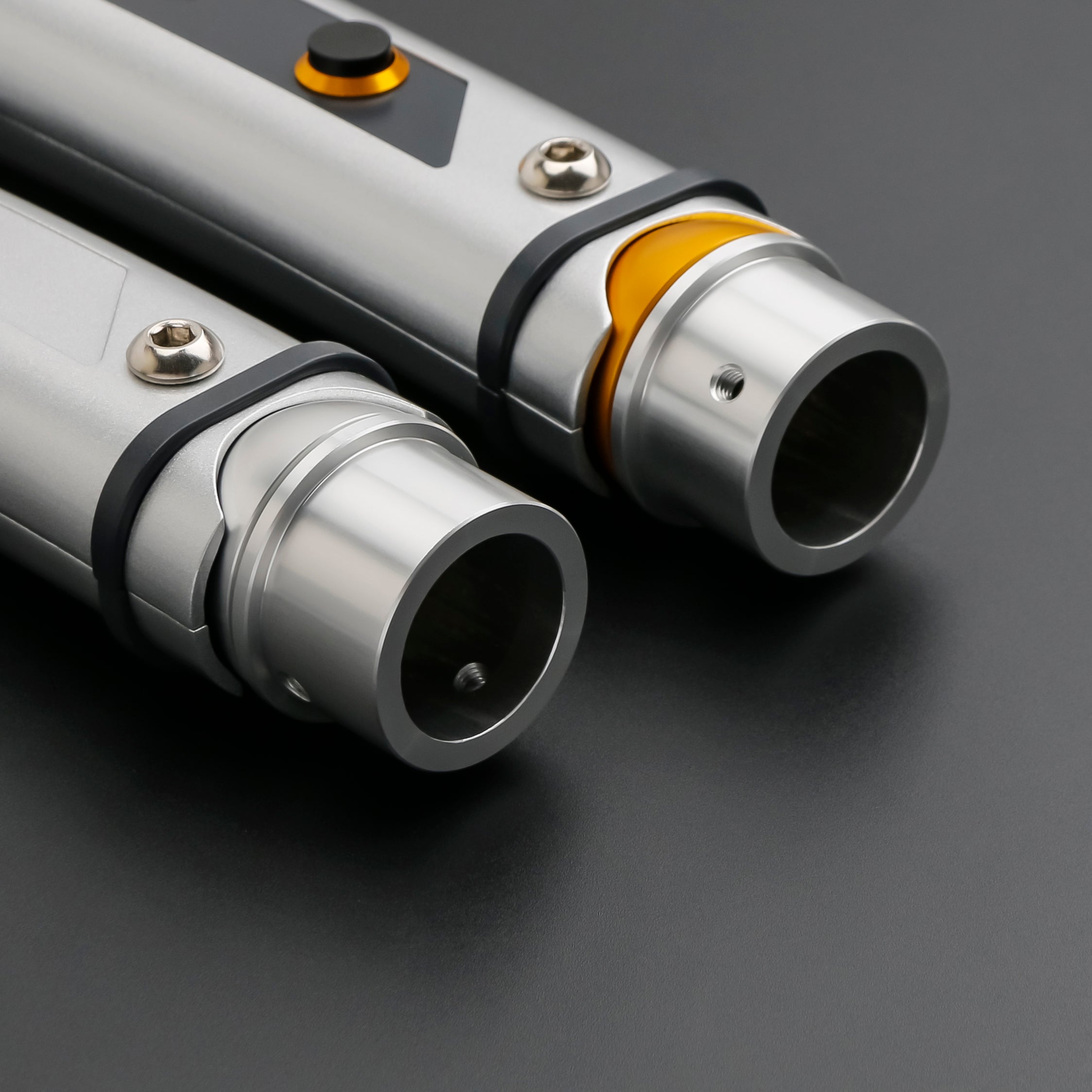 Ahsoka Tano dual lightsaber emitter