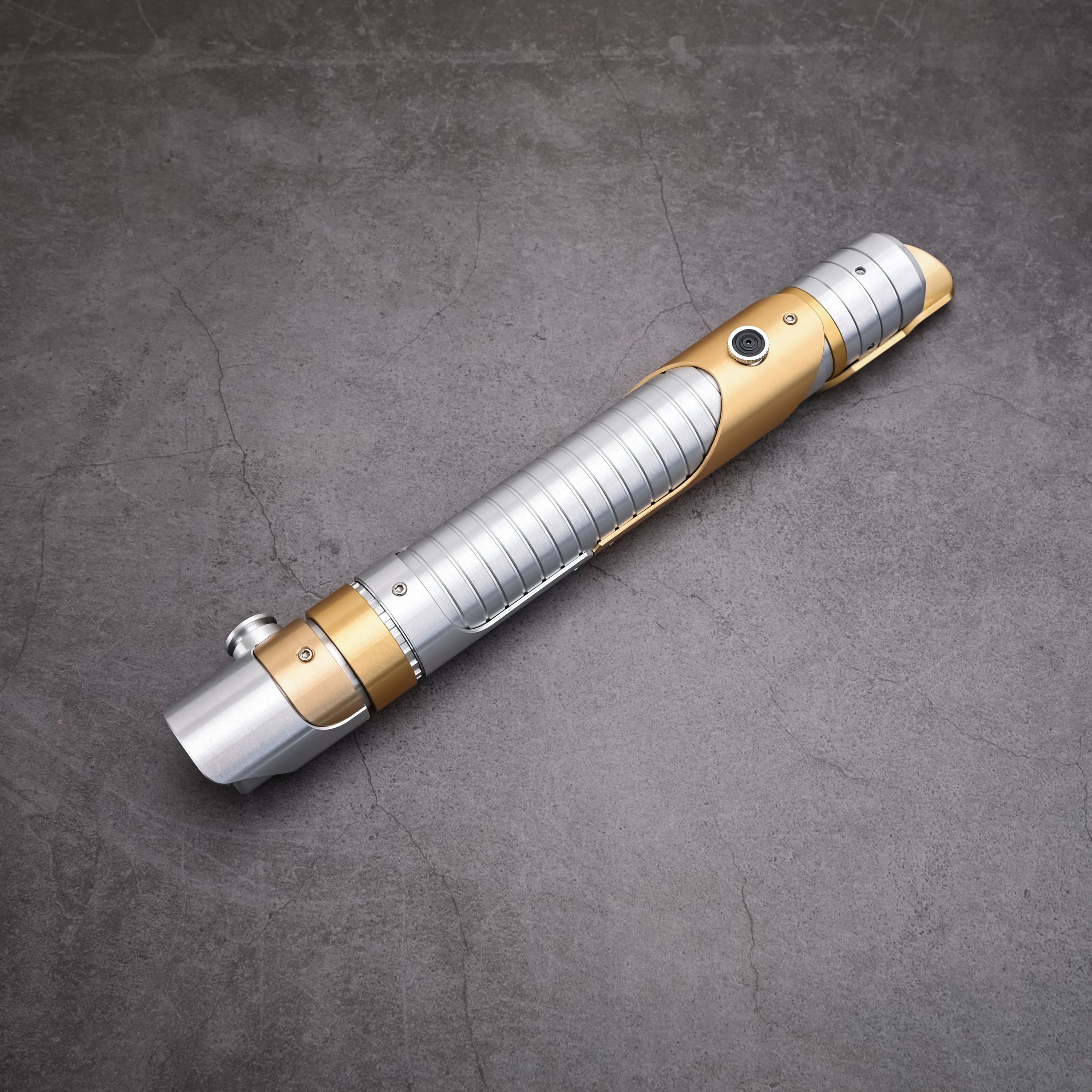 Skeleton Crew lightsaber hilt